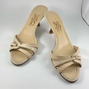 Salvatore Ferragamo Beige Cream Open Toe Leather Slip On Mules Kitten Heels (8)